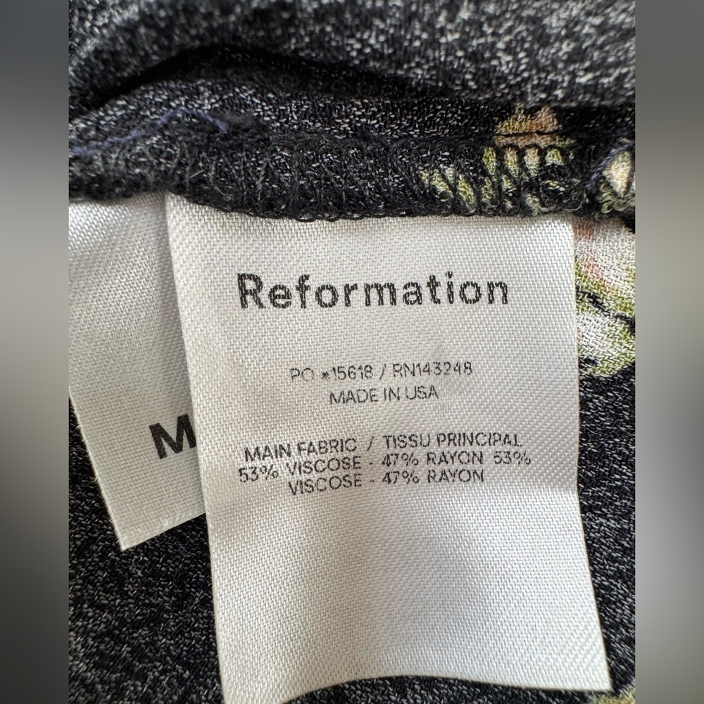 Reformation Solis Top in Briar Floral Black Medium Off The Shoulder $128 - Picture 16 of 16